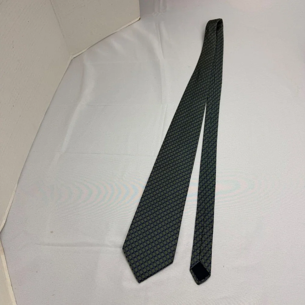 Brooks Brothers Necktie 58